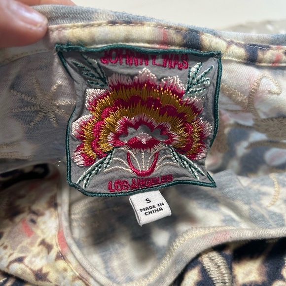 Johnny Was Tie-Dye Embroidered Top and Pants Size S - Picture 9 of 12